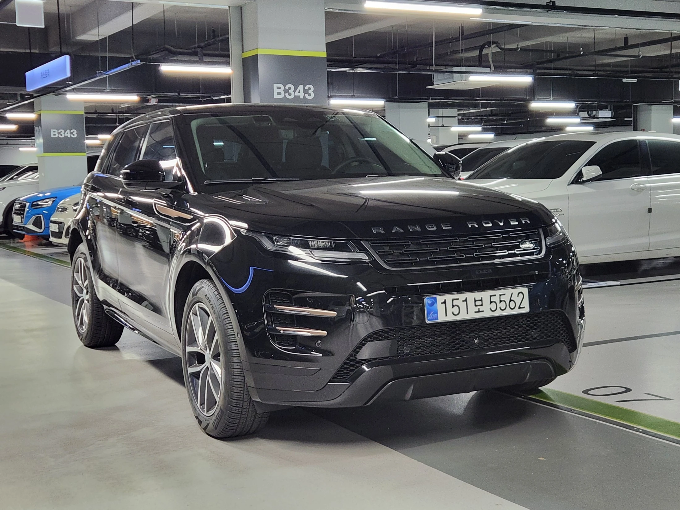 Land Rover Range Rover Evoque, 2025 — фото 2