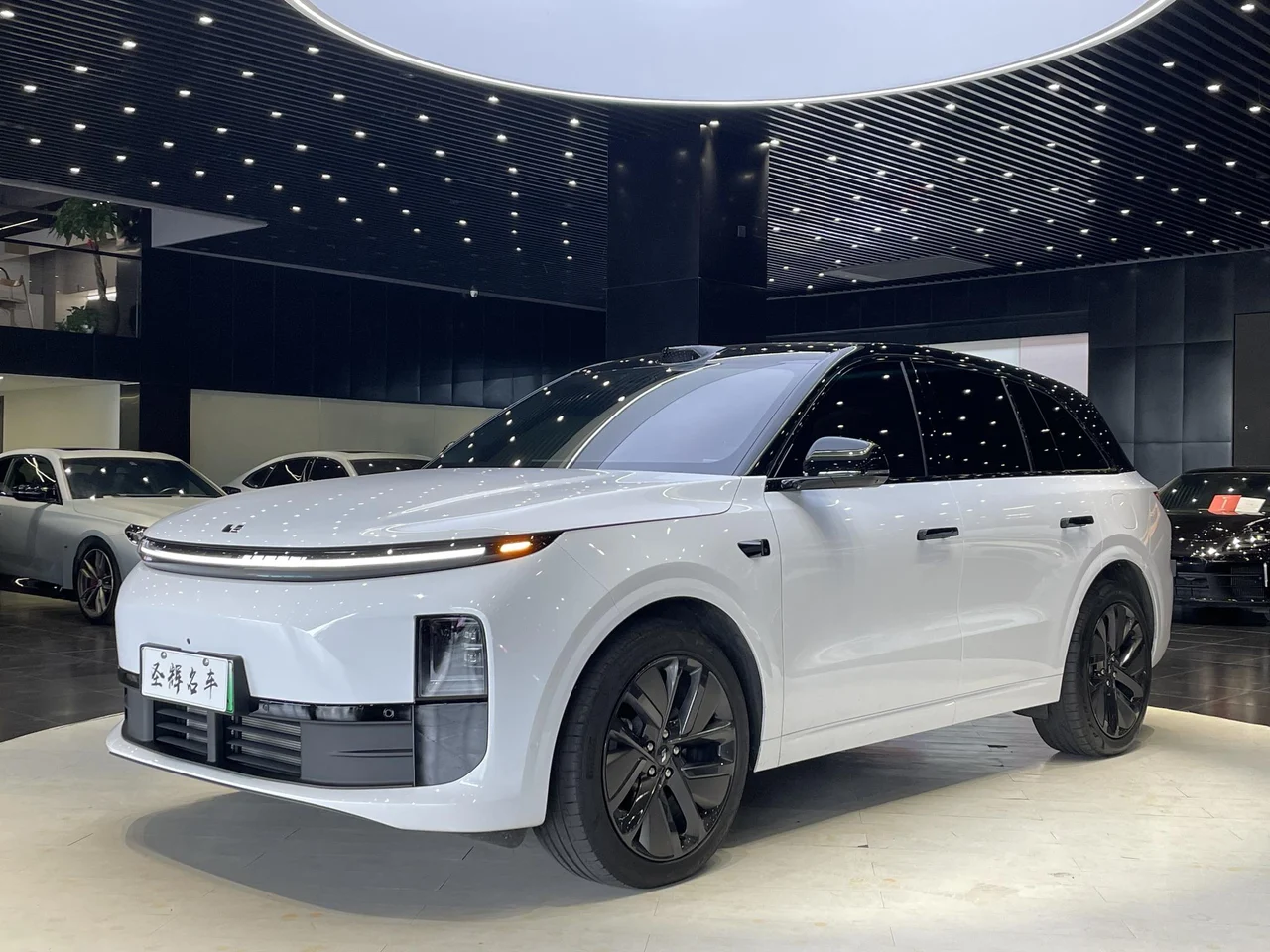 Li Auto Ideal L6