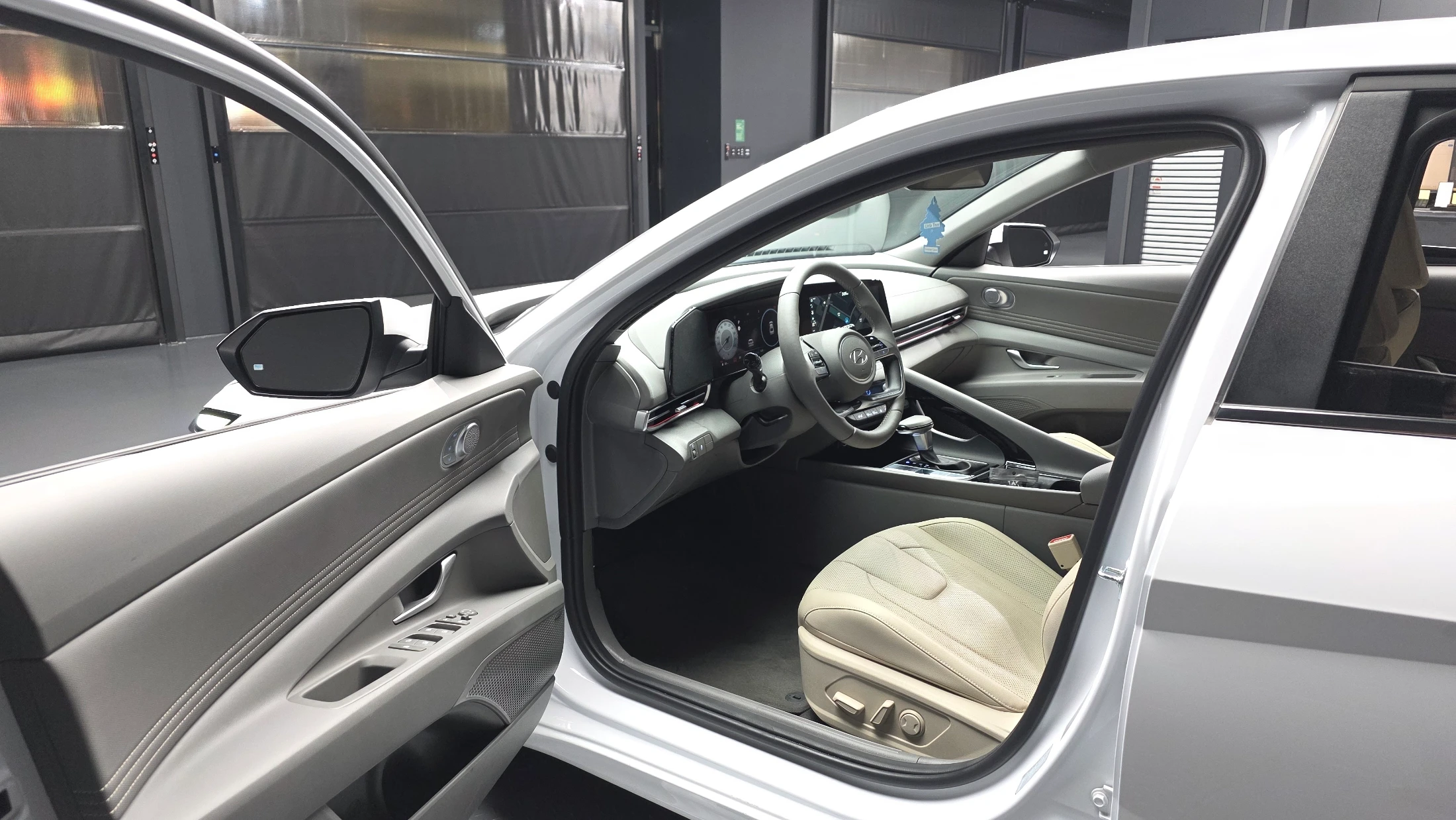 Hyundai Avante CN7, 2024 — фото 10