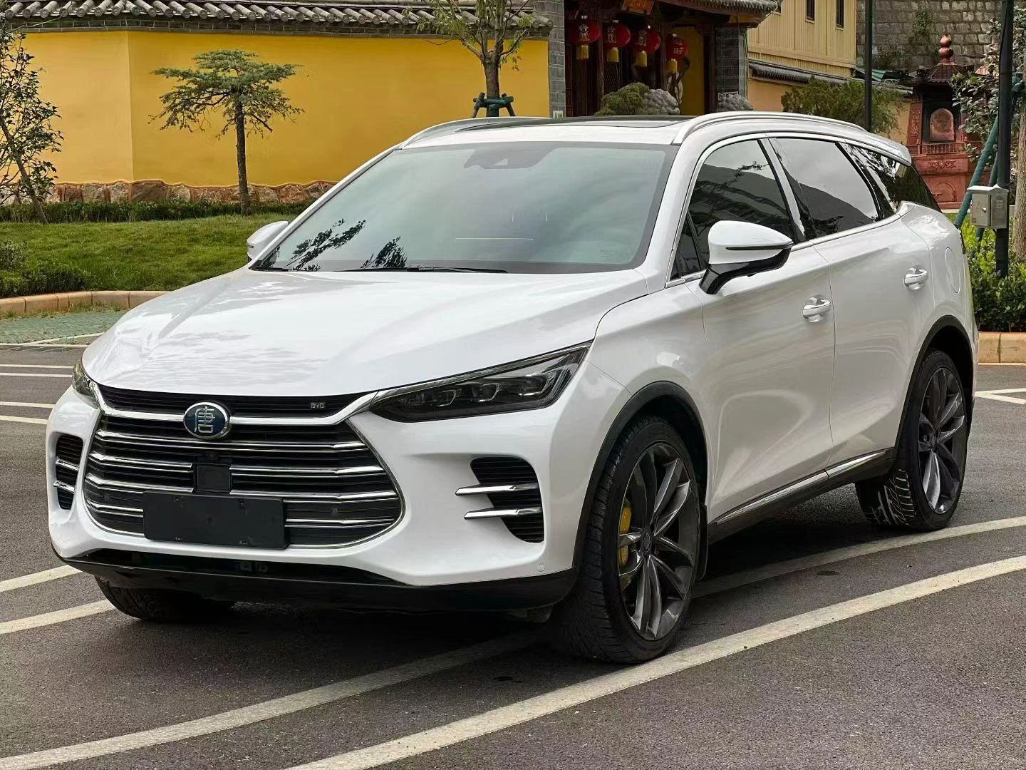 BYD Tang DM