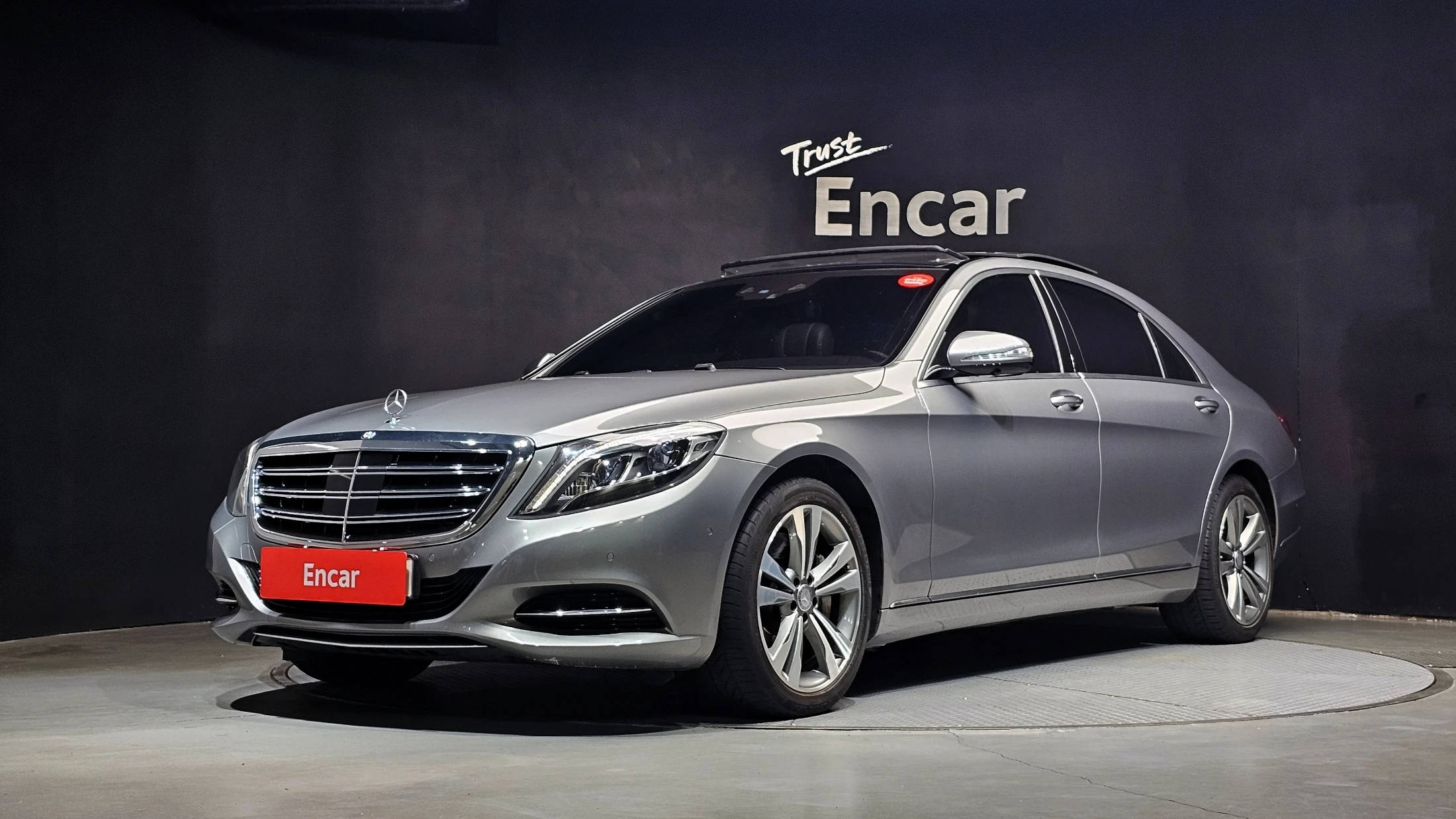 Mercedes-Benz S-Class W222
