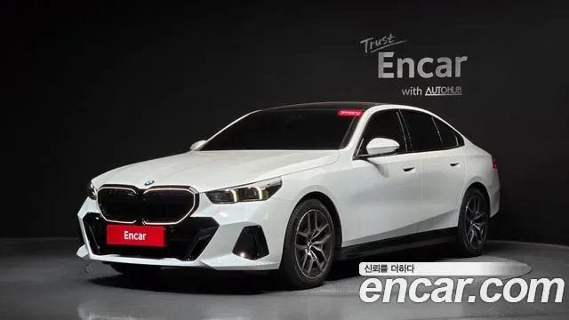 BMW 5-Series G60