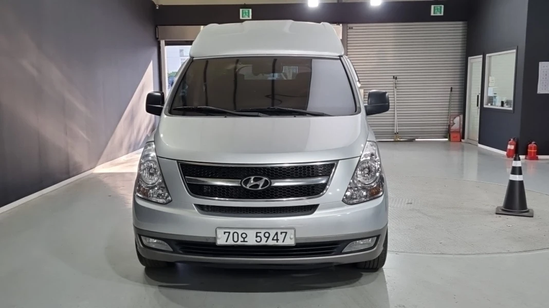Hyundai Starex Grand Starex, 2009 — фото 3