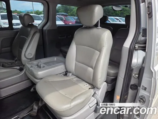 Hyundai Starex Grand Starex, 2012 — фото 14