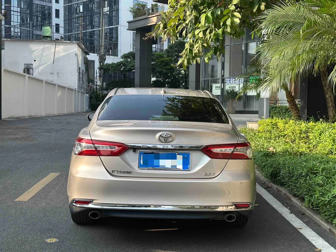 Toyota Camry, 2023 — фото 29