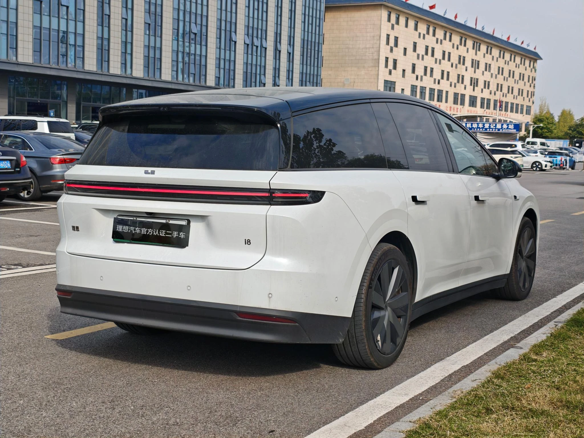 Li Auto ideal i8, 2025 — фото 11