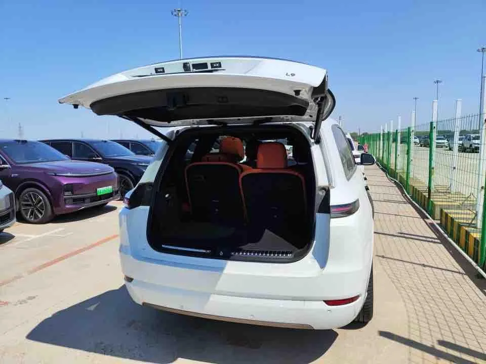 Li Auto Ideal L9, 2025 — фото 10