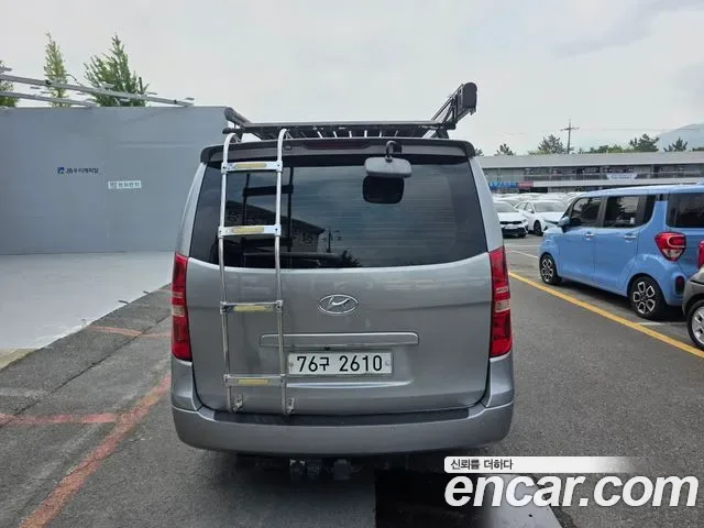 Hyundai Starex Grand Starex, 2010 — фото 3