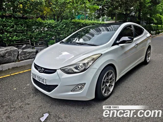 Hyundai Avante MD