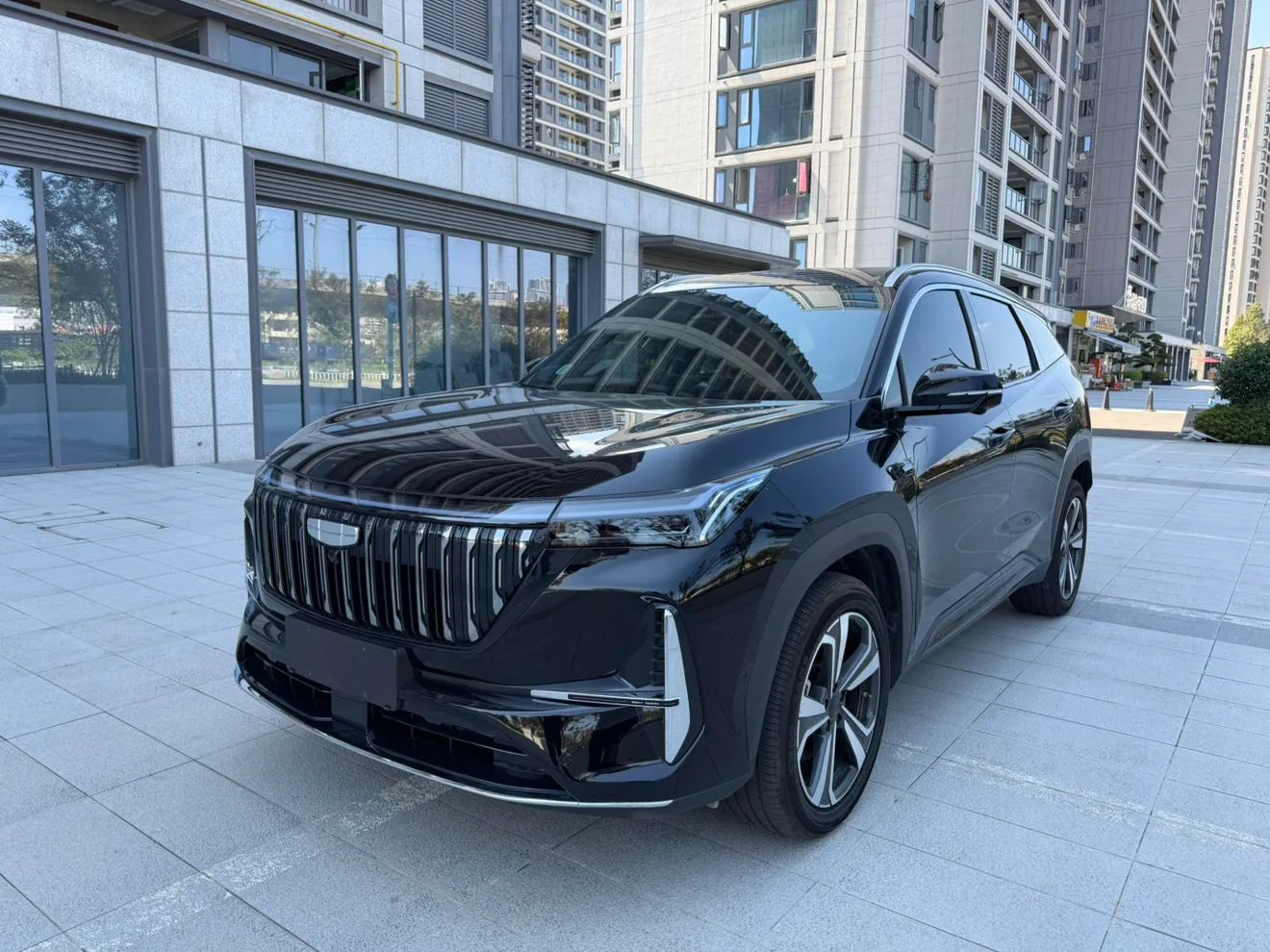 Geely Boyue L