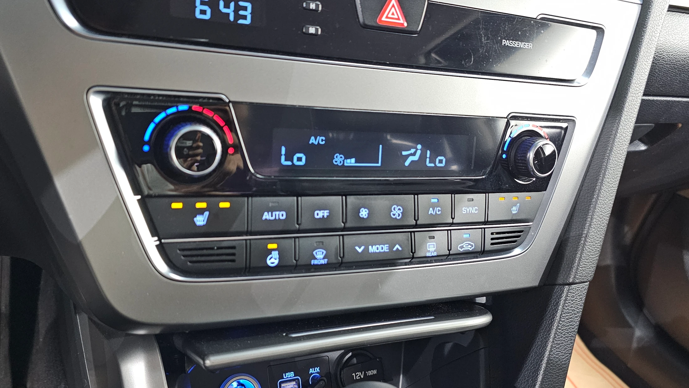 Hyundai Sonata LF Sonata, 2014 — фото 17