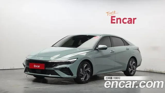 Hyundai Avante CN7