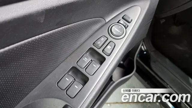 Hyundai Sonata, 2012 — фото 17