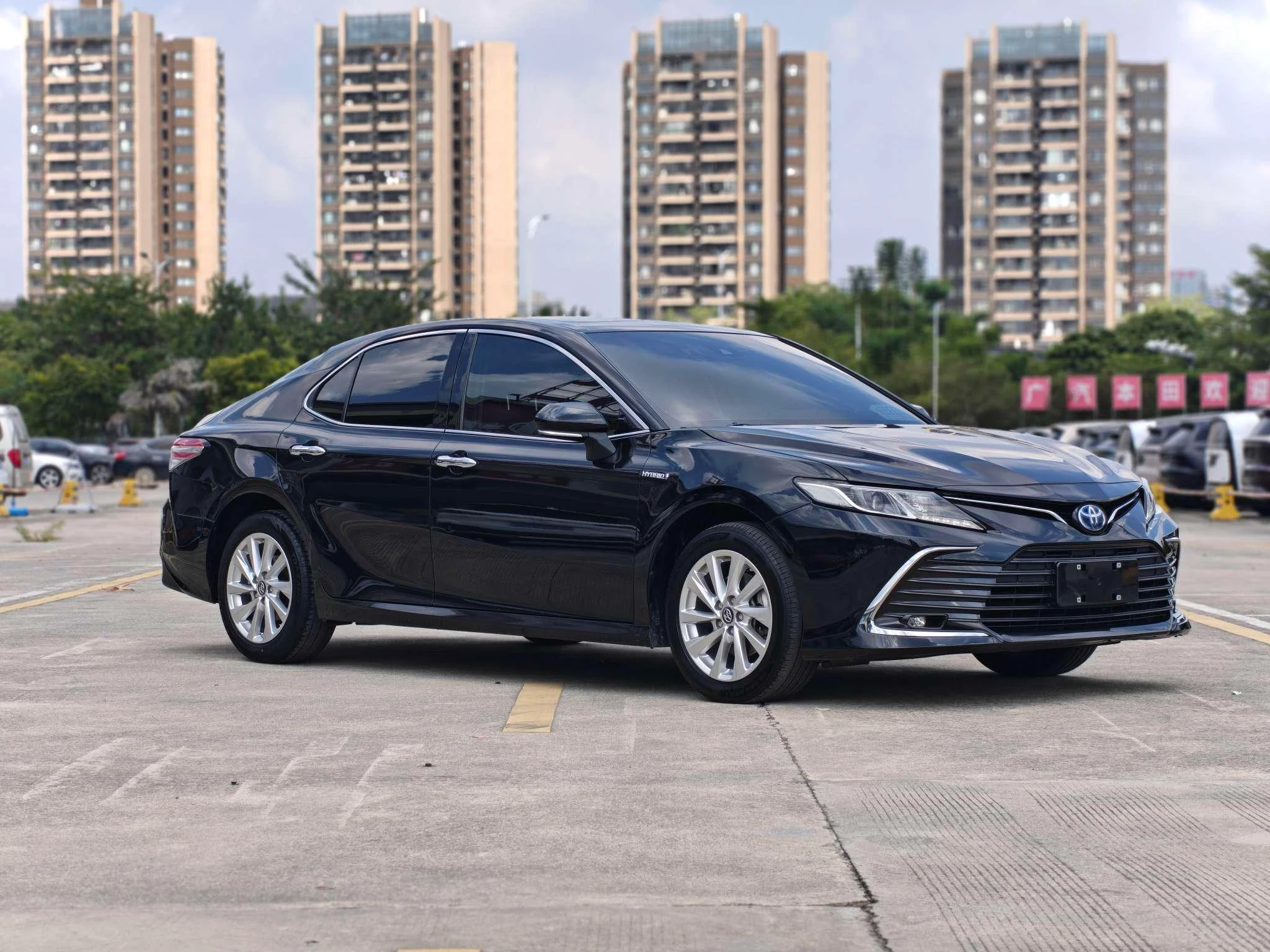 Toyota Camry, 2023 — фото 6