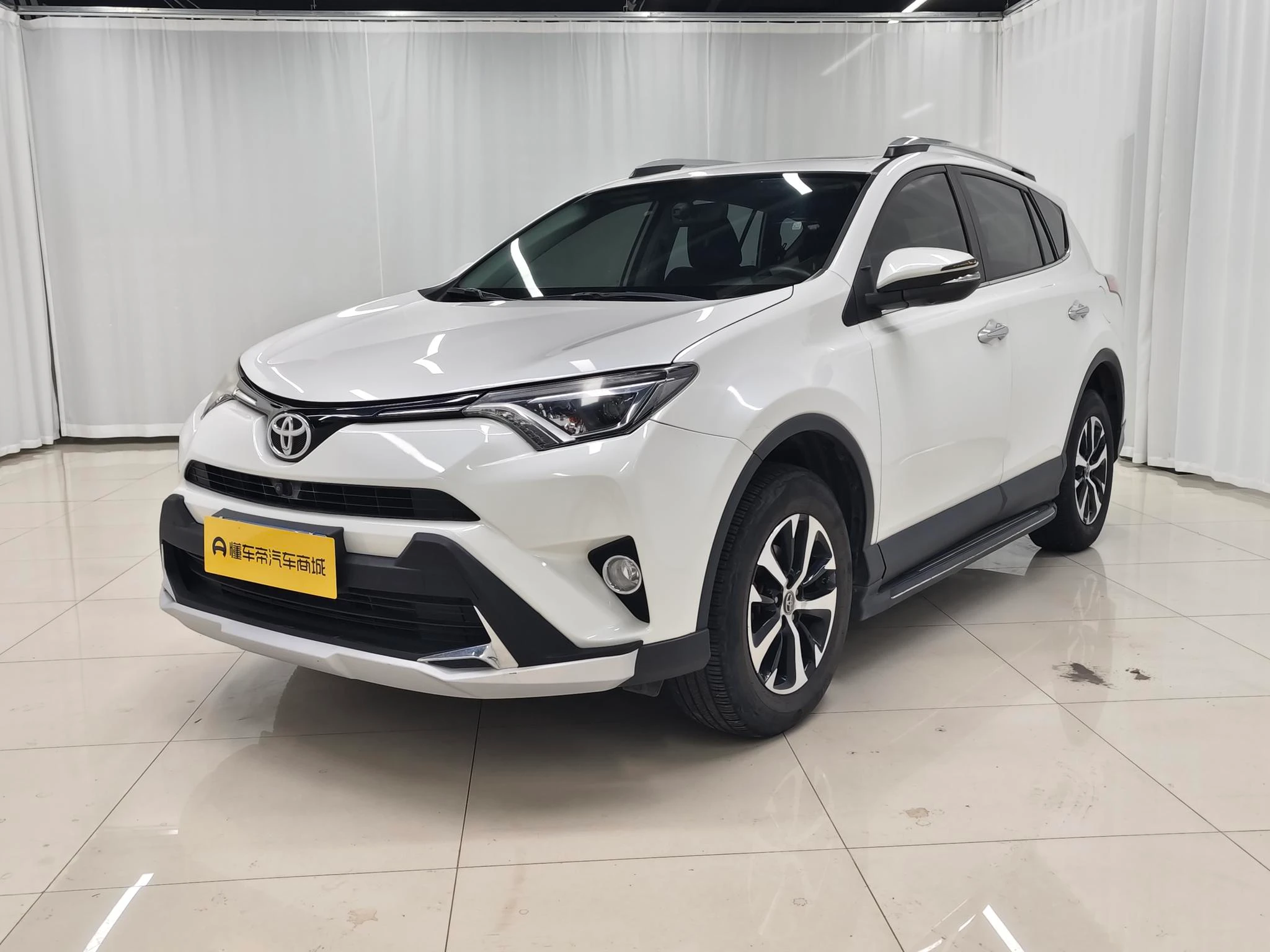 Toyota RAV4 Rongfang
