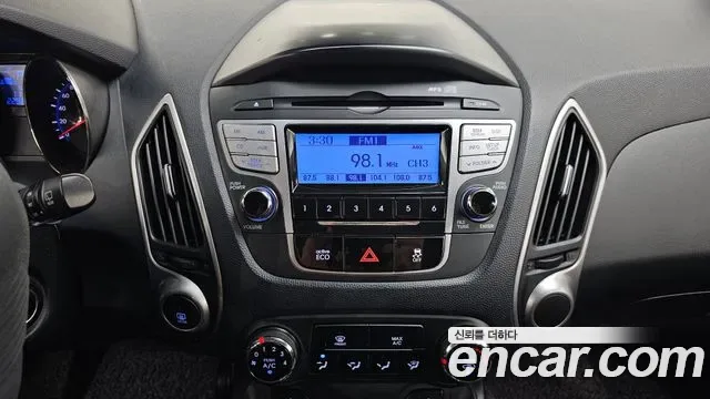 Hyundai Tucson ix, 2011 — фото 14