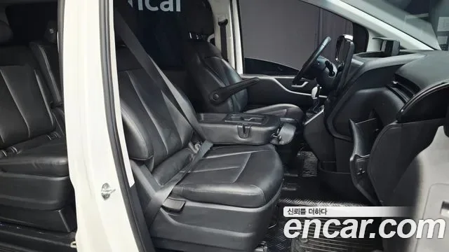 Hyundai Staria, 2022 — фото 26