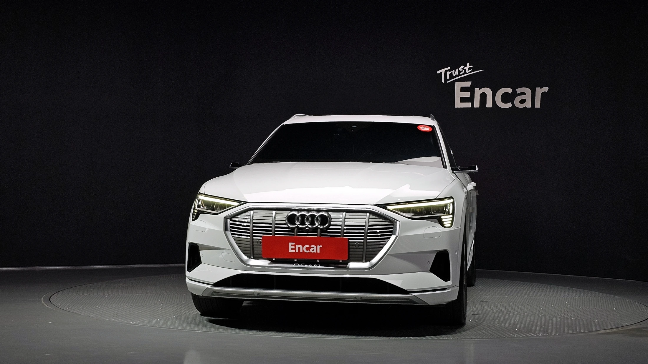 Audi E-Tron, 2020 — фото 3
