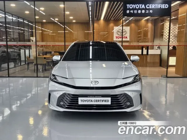Toyota Camry xv80, 2025 — фото 3