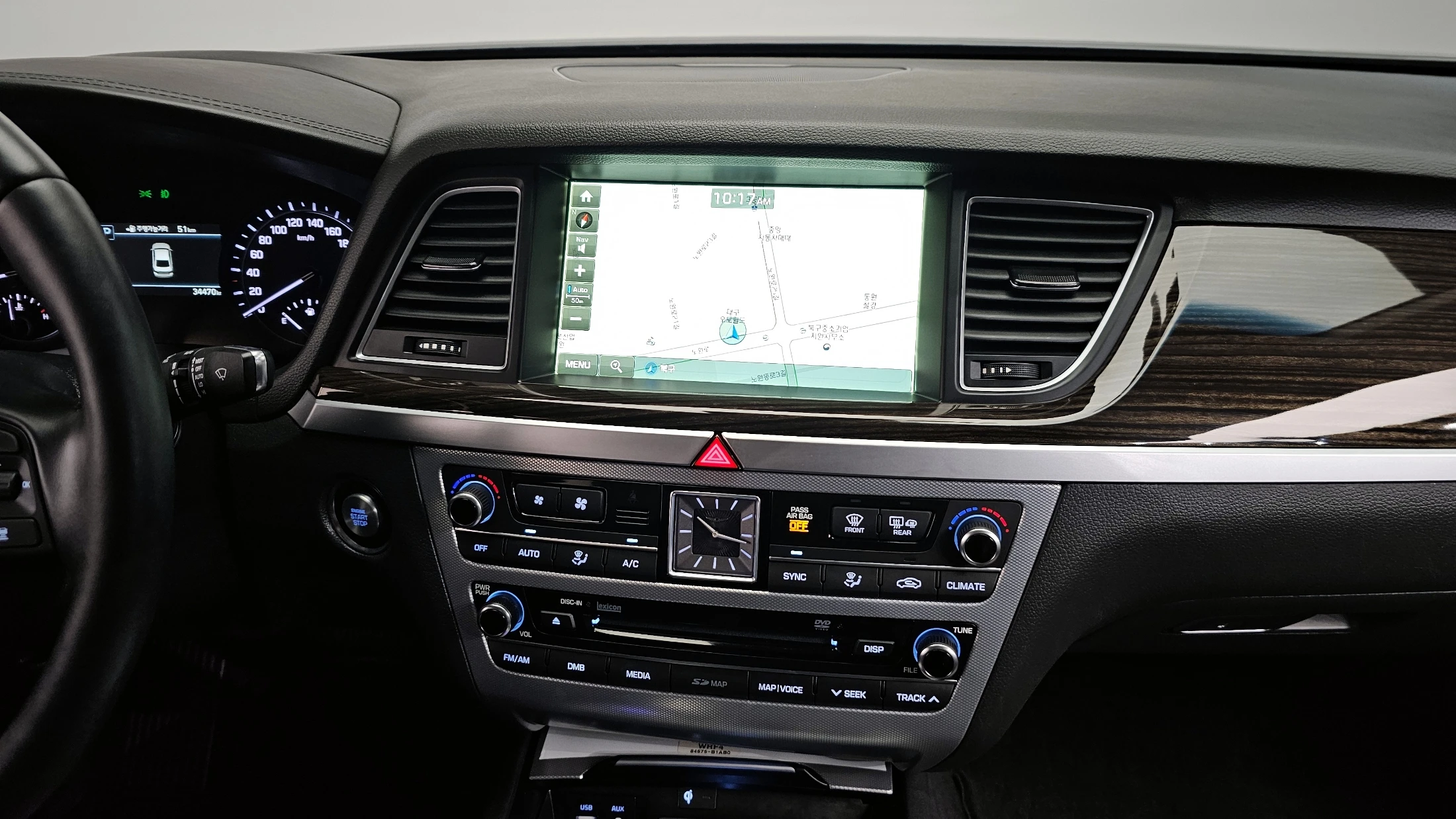 Genesis G80, 2017 — фото 15