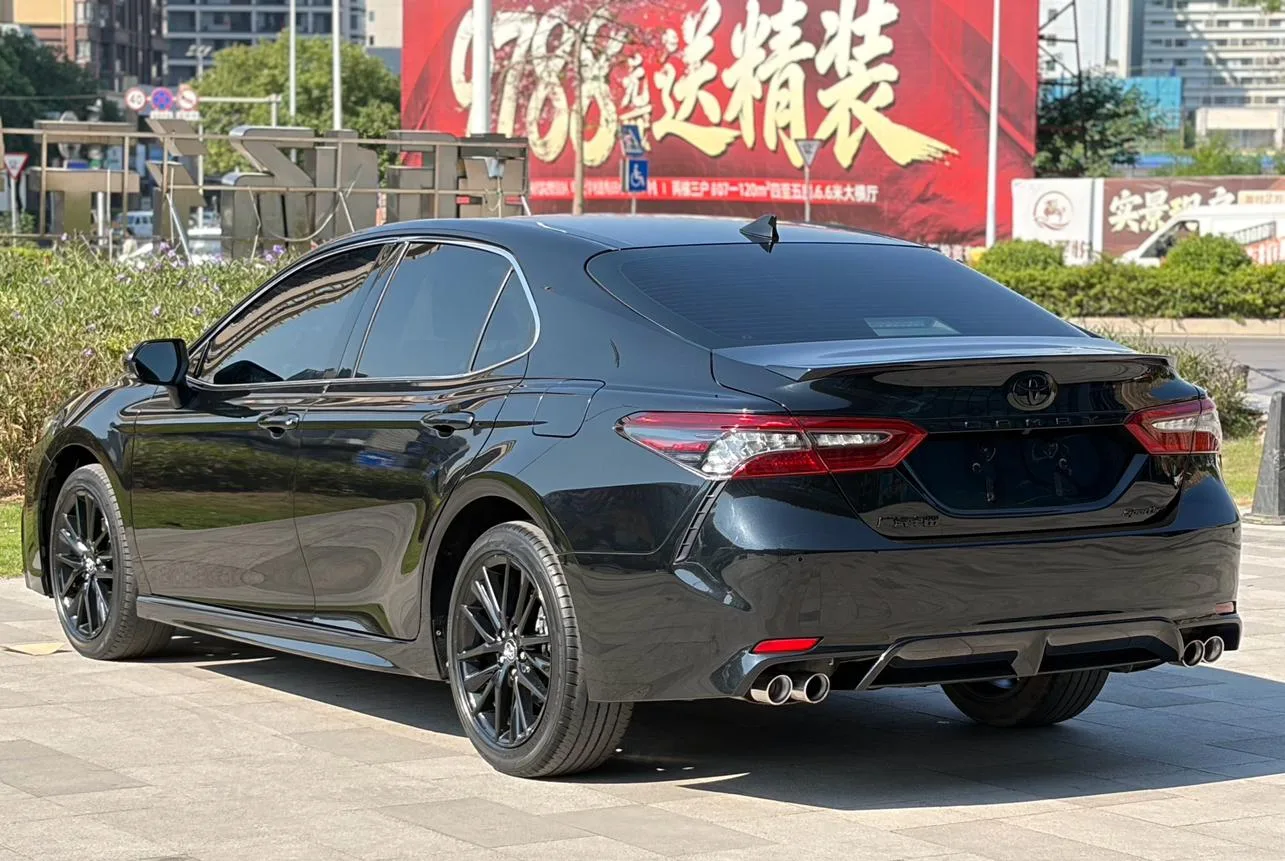 Toyota Camry, 2023 — фото 6