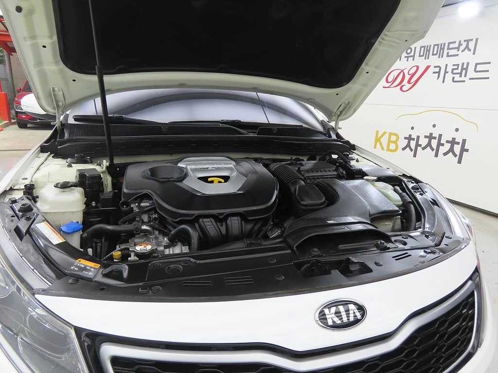 Kia K5 Hybrid, 2013 — фото 19