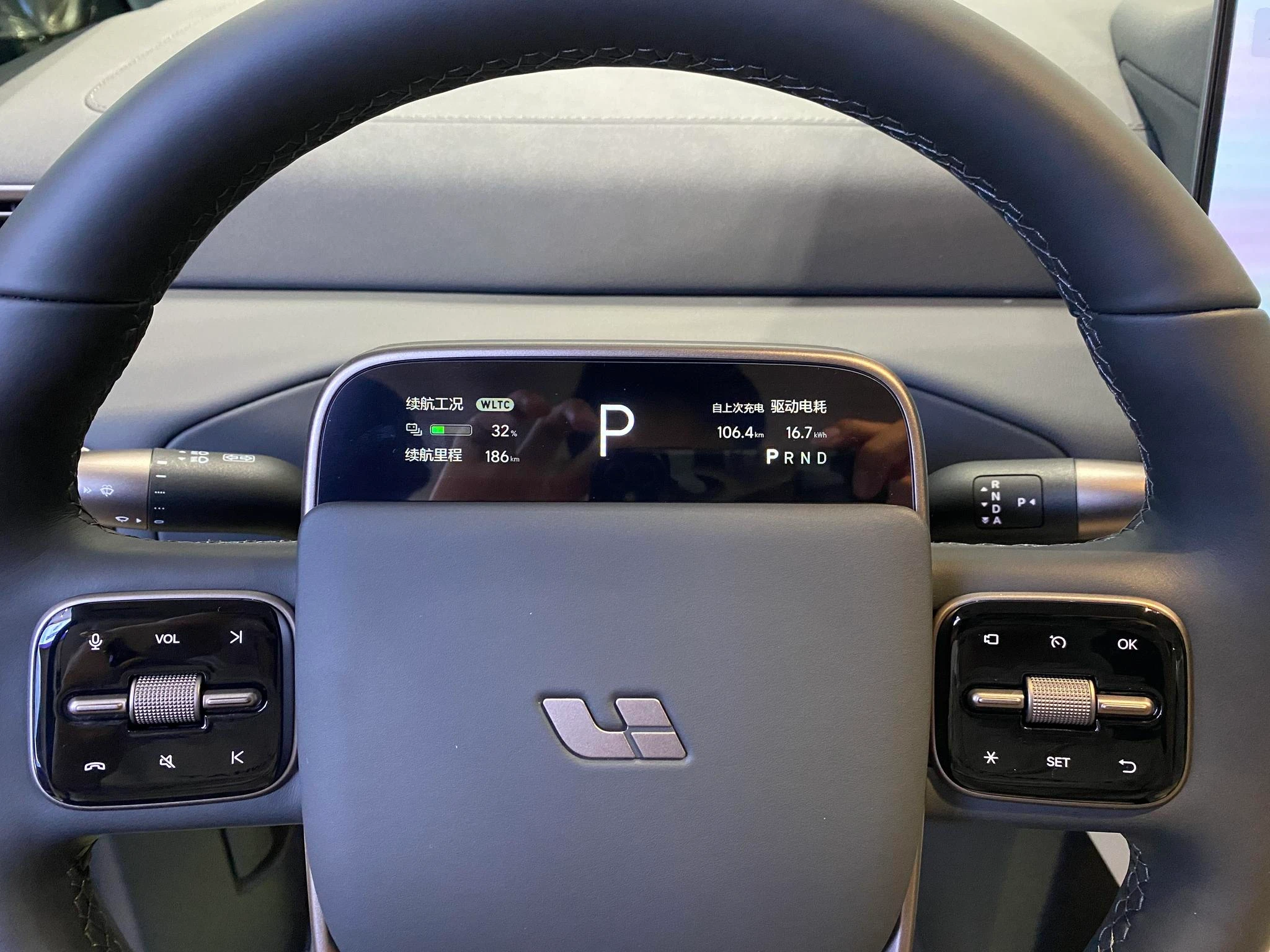 Li Auto Ideal MEGA, 2025 — фото 10