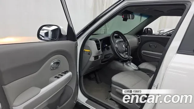 Kia Soul EV, 2017 — фото 10