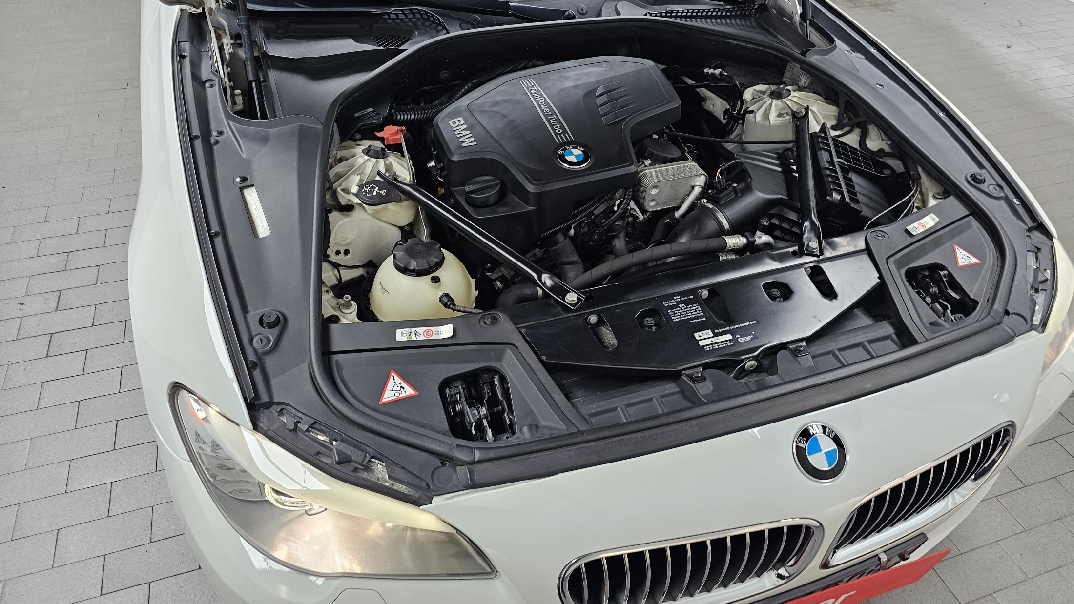 BMW 5-Series F10, 2013 — фото 6