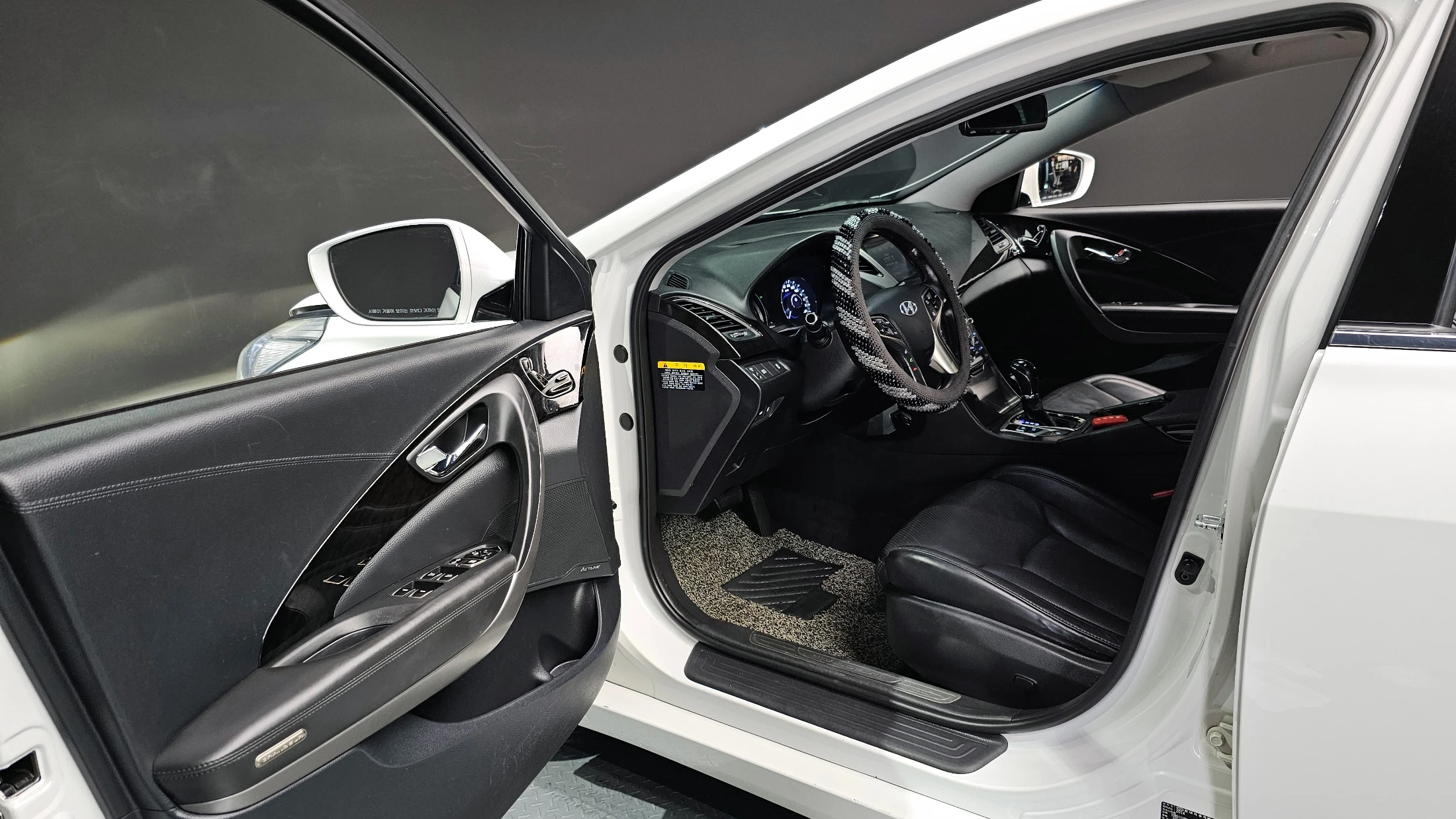 Hyundai Grandeur HG Hybrid, 2014 — фото 11