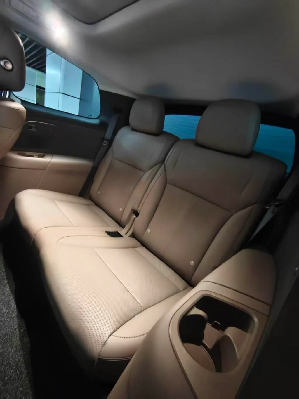 Li Auto ideal i8, 2025 — фото 10