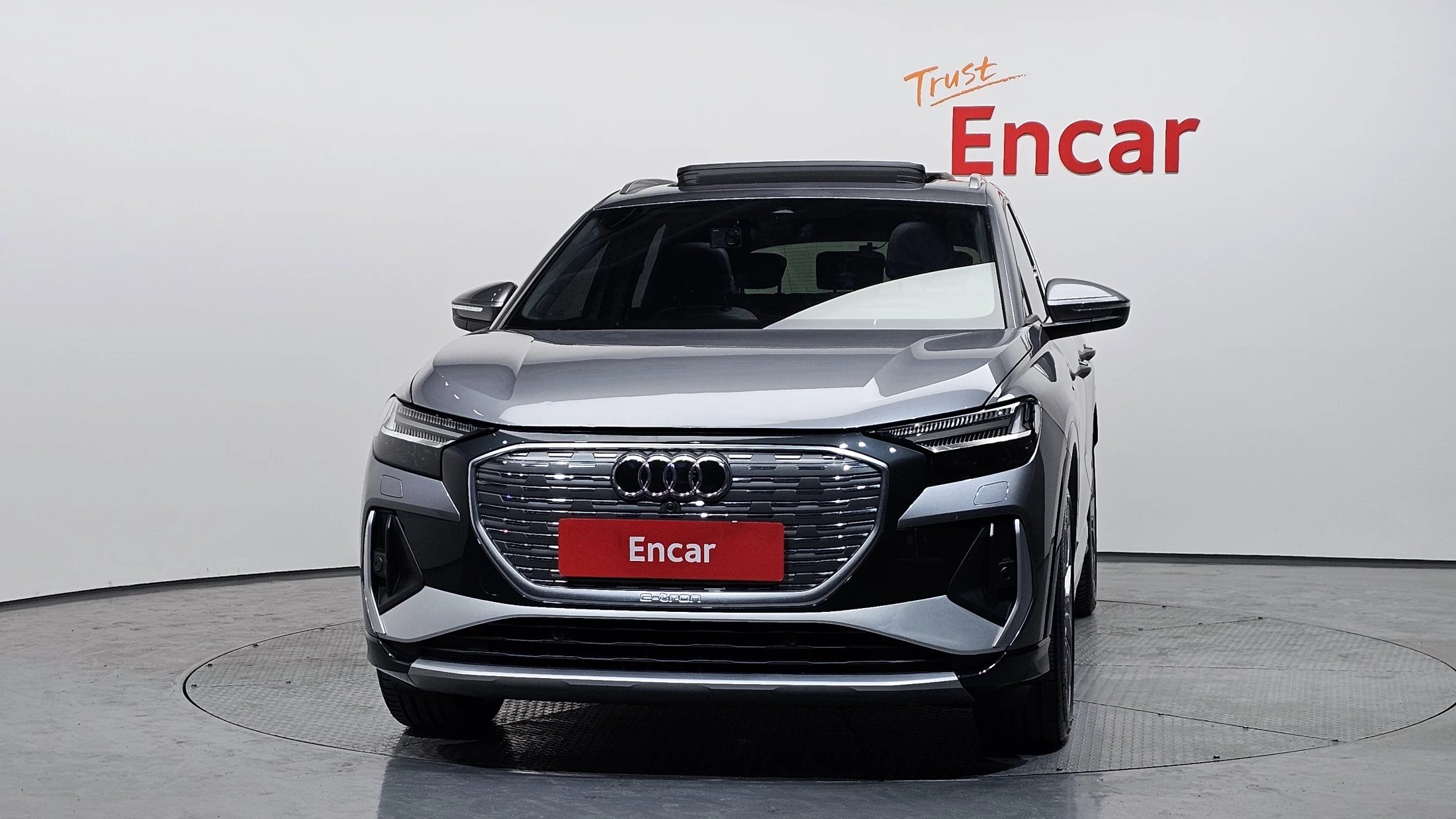 Audi Q4 E-Tron F4, 2025 — фото 3