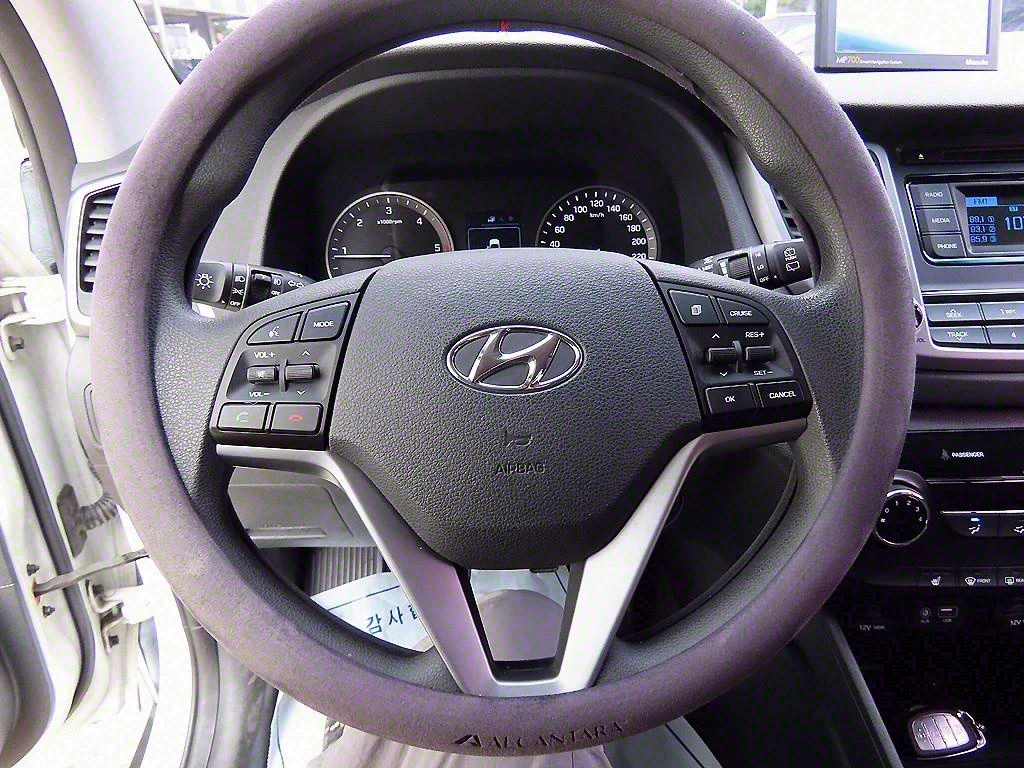 Hyundai Tucson, 2015 — фото 10