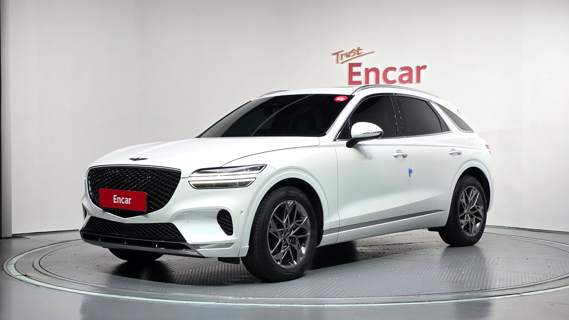 Genesis Gv70