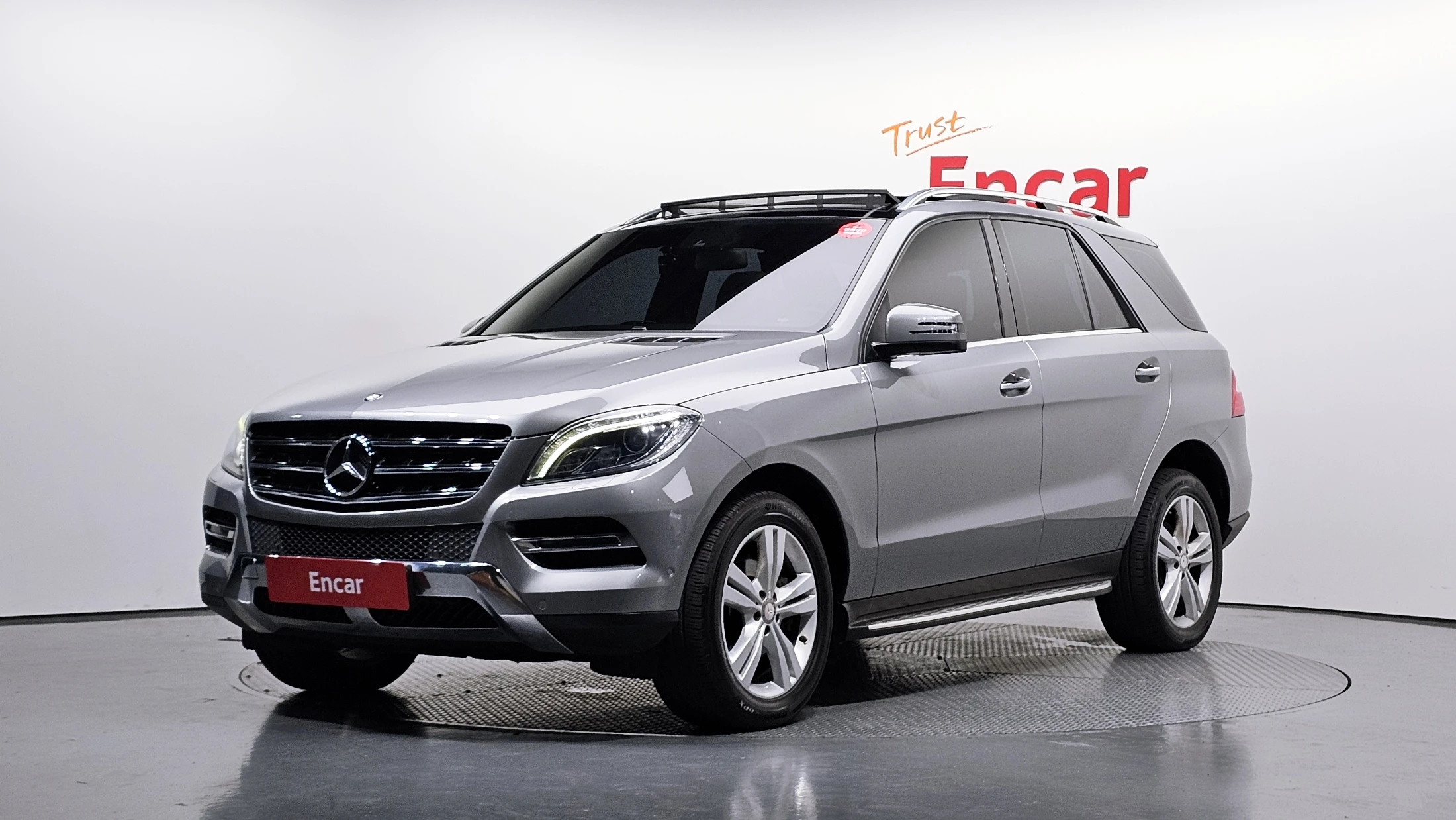 Mercedes-Benz M-Class W166