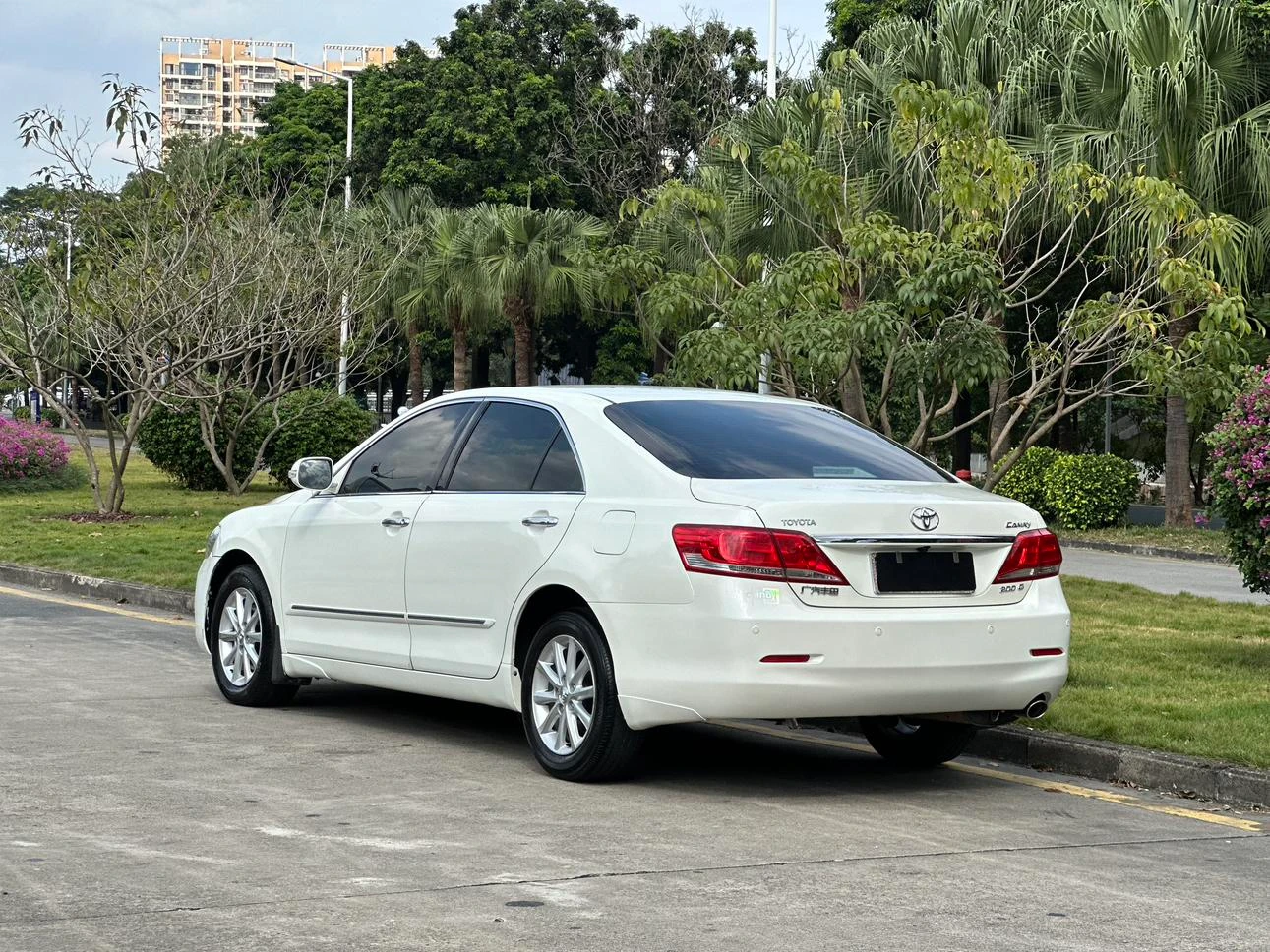 Toyota Camry, 2010 — фото 7
