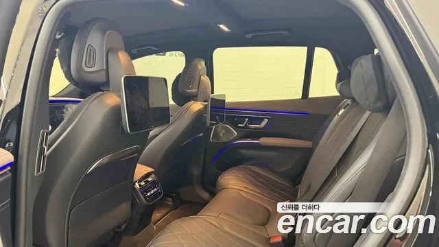 Mercedes-Benz Eqs SUV X296, 2025 — фото 20