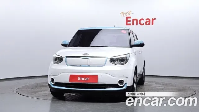 Kia Soul EV, 2015 — фото 3