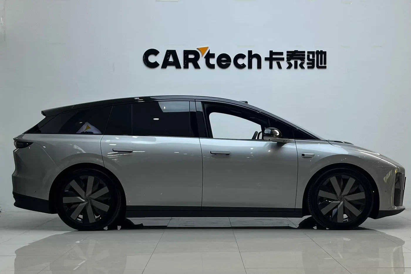 Li Auto ideal i6, 2025 — фото 3