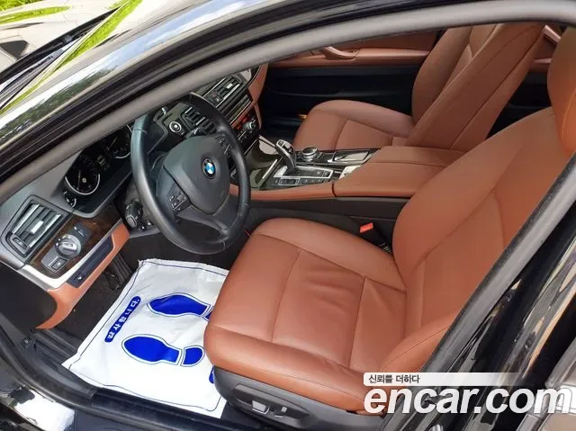 BMW 5-Series F10