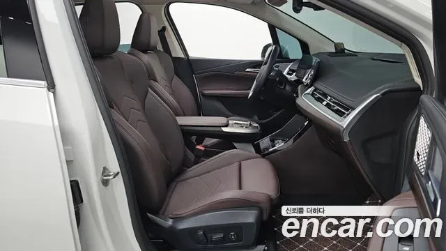 BMW 2-Series Active Tourer (U06), 2025 — фото 11