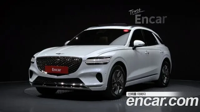 Genesis Gv70