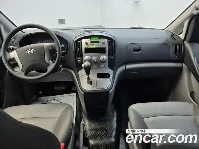 Hyundai Starex Grand Starex, 2009 — фото 13
