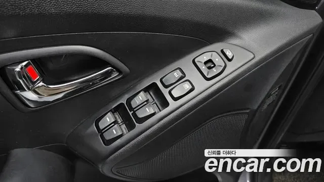 Hyundai Tucson ix, 2011 — фото 18