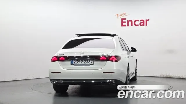 Mercedes-Benz E-Class W214, 2025 — фото 4