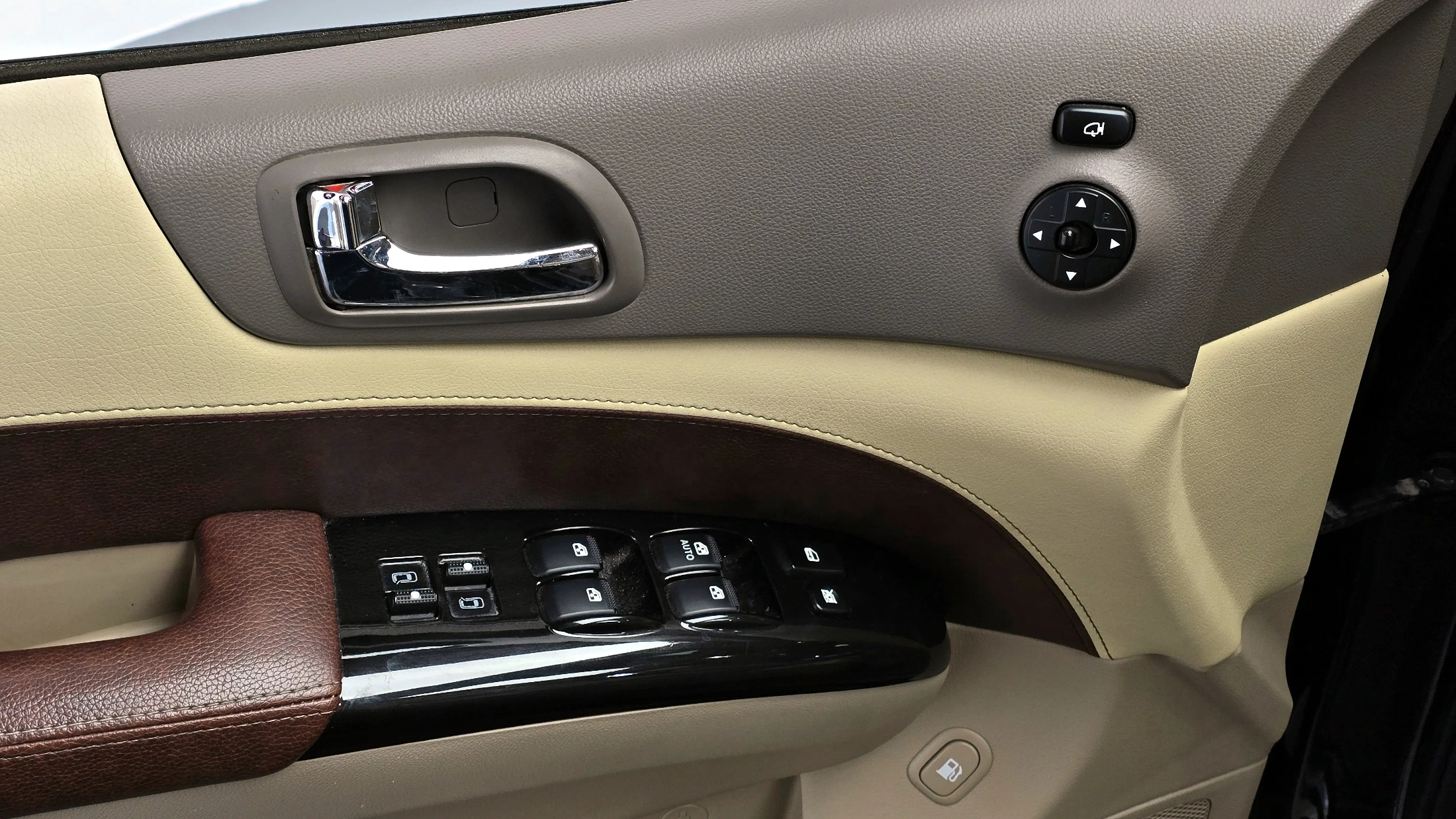 Kia Canival Carnival R, 2013 — фото 19