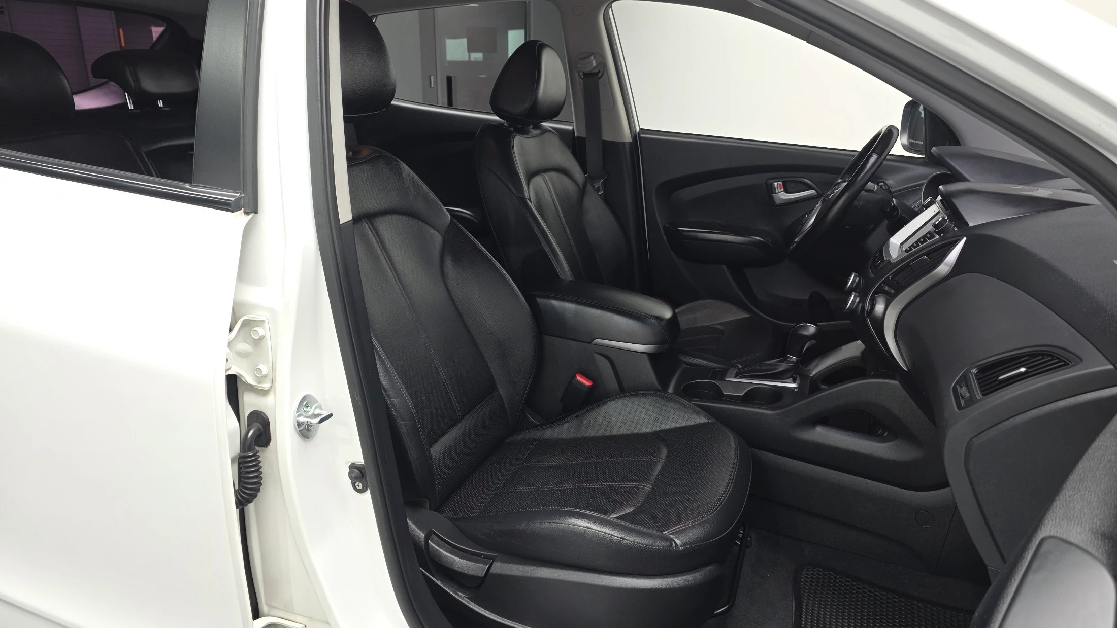Hyundai Tucson ix, 2013 — фото 11