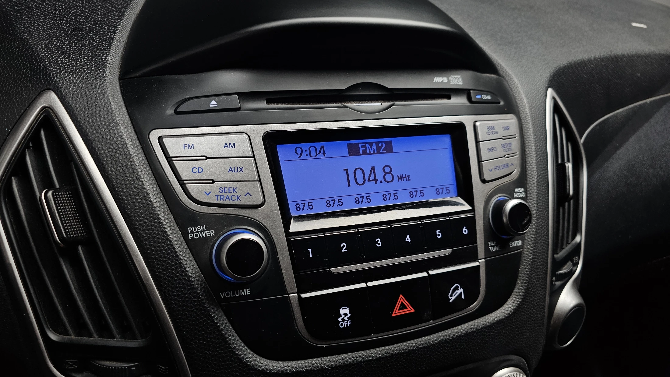 Hyundai Tucson ix, 2010 — фото 16