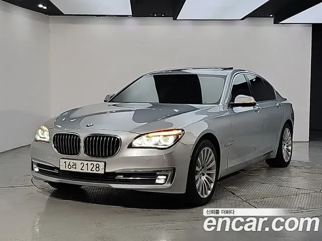 BMW 7-Series F01