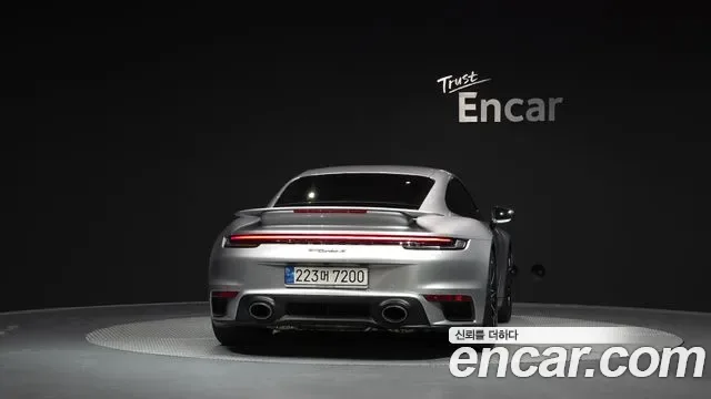 Porsche 911 992, 2022 — фото 3